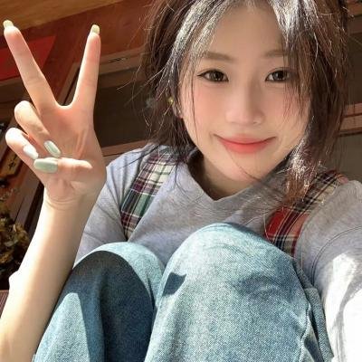 黄昏时分、牵着手